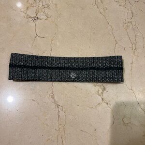 Lululemon Headband - Green & White